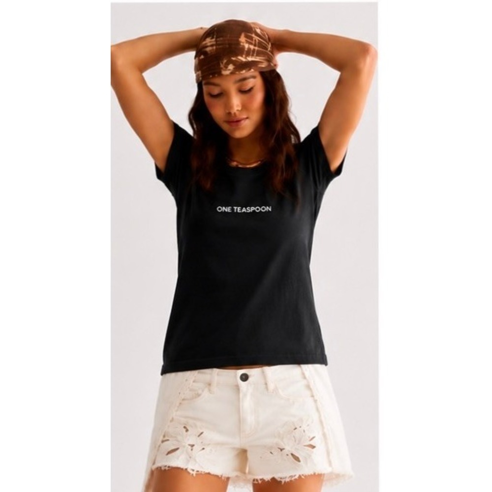 One Teaspoon Tee Shirt Washed Black Linen Blend Embroidered Logo Tee Sz:S NWT
